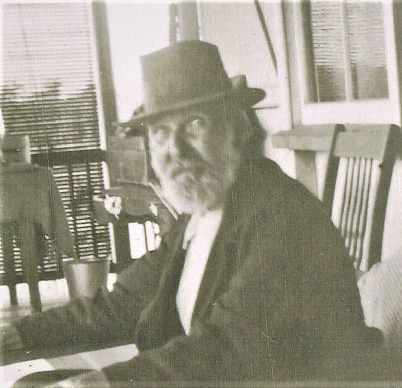 Photo of photos/Alexander McLennan 1857-1946 portrait